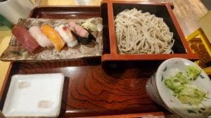 大衆蕎麦・大衆酒場 りん