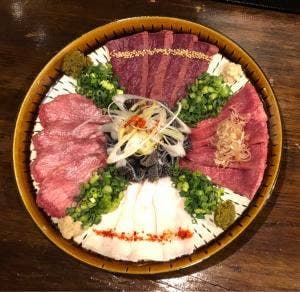 もつ焼 塩田屋 春吉