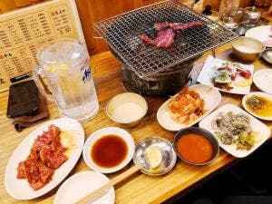 ホルモン焼味紘