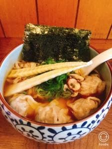Noodle bar 山と雲 虹イロハ