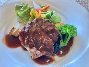 食と絵本の空間 La Reine Alice