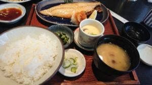 大衆割烹 てつむら