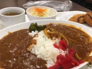 ホテルスーパー泊 レストラン