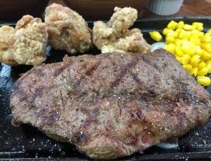 いただきステーキ メガドンキホーテ福岡福重店