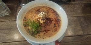 すする担担麺 学芸大学店