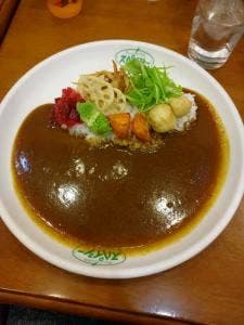 カレーハウス スパイシーつかしん店