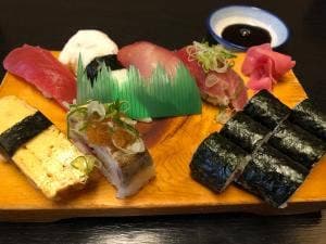 ぎふ初寿司 各務原分店