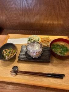 めっちゃん結びとお味噌汁