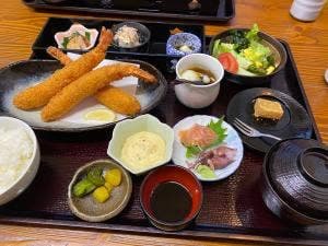 定食酒場 里やん