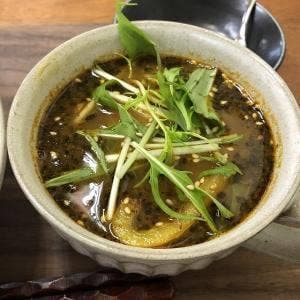 スパイスカレーとスムージーのお店 MANJA