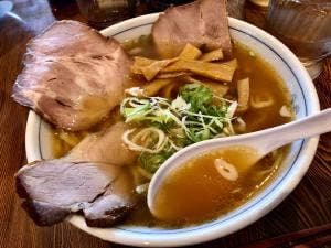 手もみ麺 キング餃子 彩花