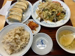 ぎょうざの満州 小手指南口店