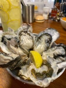 魚とワイン はなたれ The Fish and Oysters