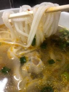 ベトナム料理 ノンラー