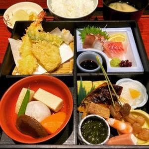 田舎茶屋 や万志多