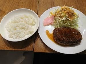 ファミーユ 海老江店