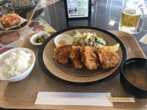 関東国際カントリークラブ レストラン