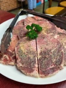 ラッキー焼肉飯店