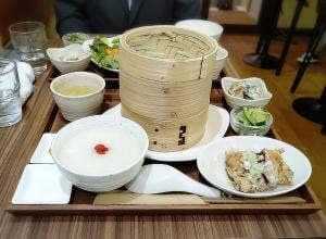 飲茶バル チェンロン 神戸三宮