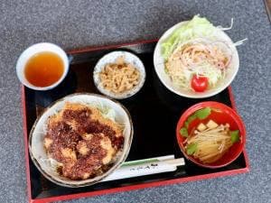 あしながおじさん焼肉亭