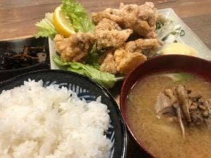 炭火野菜巻串と餃子 博多うずまき