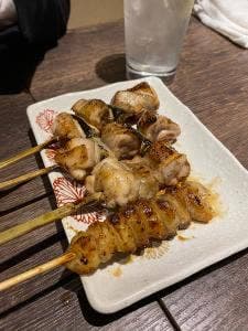 朝挽き鶏 炭火串焼き 牡丹