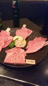 焼肉ダイニング はちや 本町店