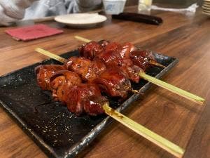 焼き鳥とワイン くろえもん 若葉