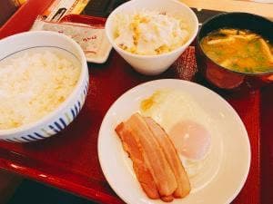 なか卯 古河上辺見店
