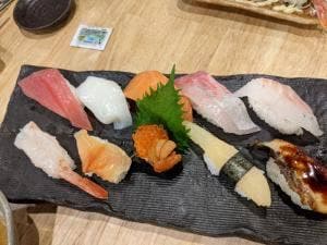 海鮮れすとらん 魚輝水産 東鴻池店