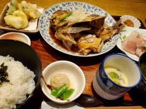 ほくろ屋