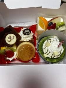 シャトレーゼ 白石本郷店