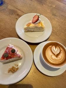 ザ カップス ハーバーカフェ