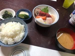 お食事処 味館