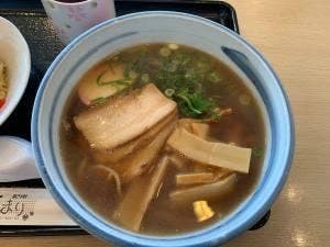 紀の川サービスエリア下り フードコート