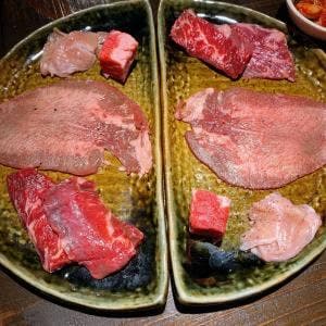 ネオ大衆赤身焼肉 タンTOハラミ