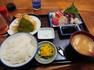 お食事処 江戸家