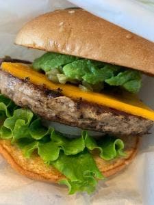 フレッシュネスバーガー 新川崎スクエア店