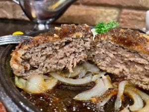 ハンバーグ×炭焼きステーキ Gravy