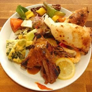 Mother Moon Cafe 六甲店