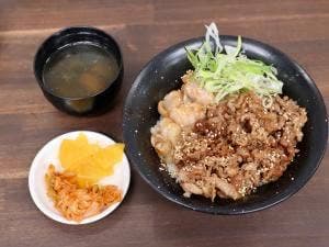 焼肉ホルモンさっちゃん