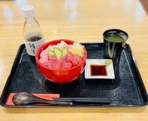 どんぶり家 鮪斗