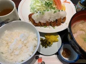 遊食豚彩 いちにぃさん 札幌店