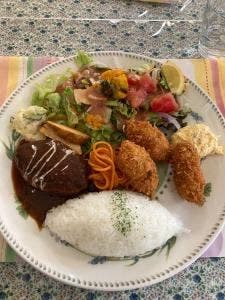 となりのれすとらん