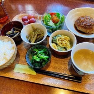 Cafe Nu