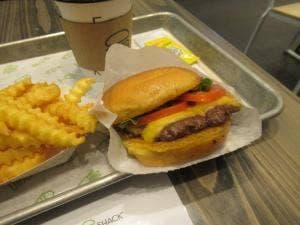 シェイクシャック 大丸心斎橋店