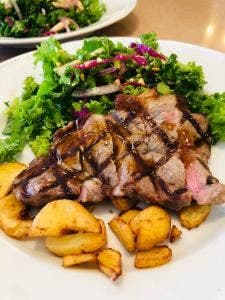 ロイヤルホスト 平野店
