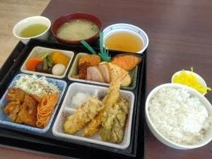 ピアハウス・オアシス 神戸ポートオアシス