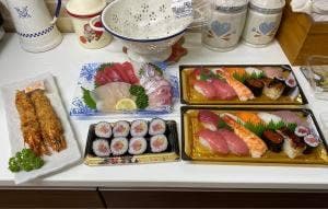 魚太郎 一宮店 市場食堂
