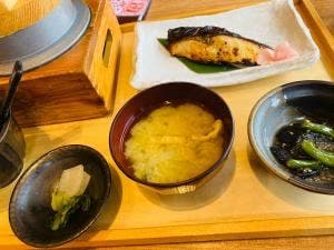一汁五穀 八尾店